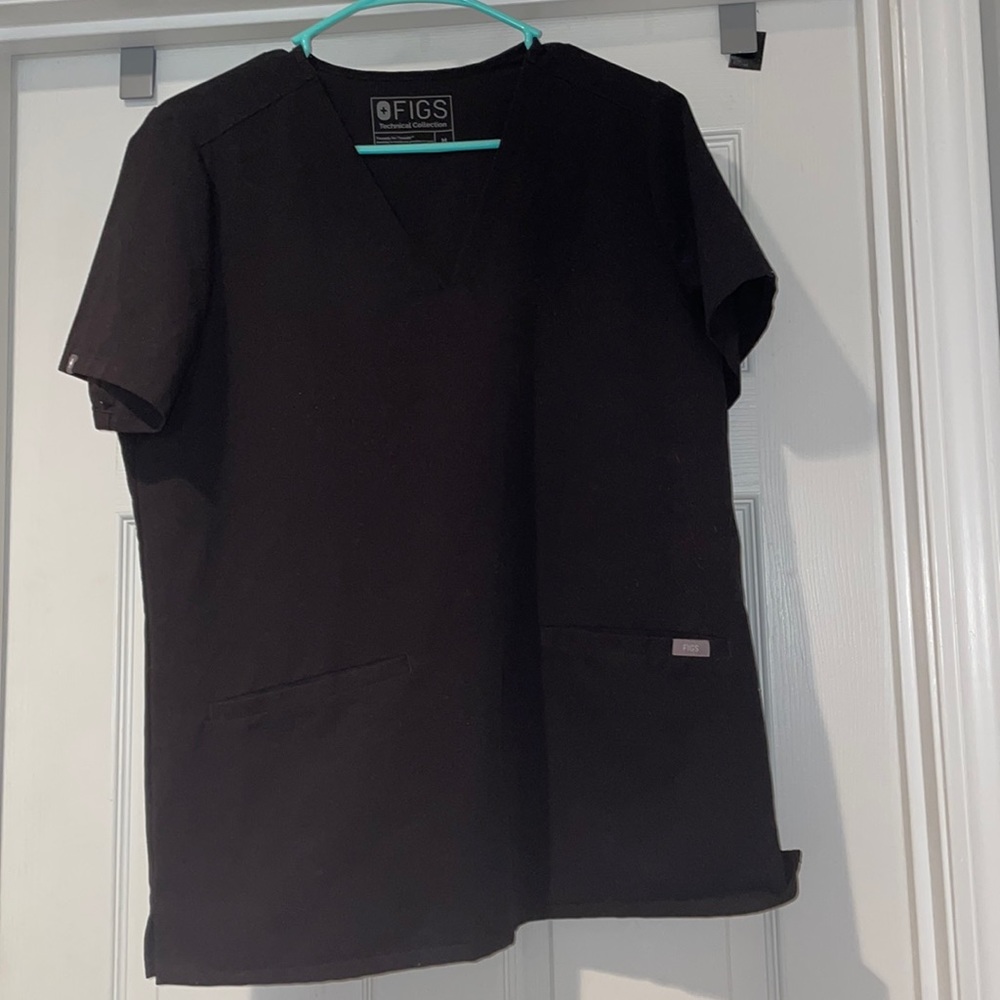 Figs Scrub Top